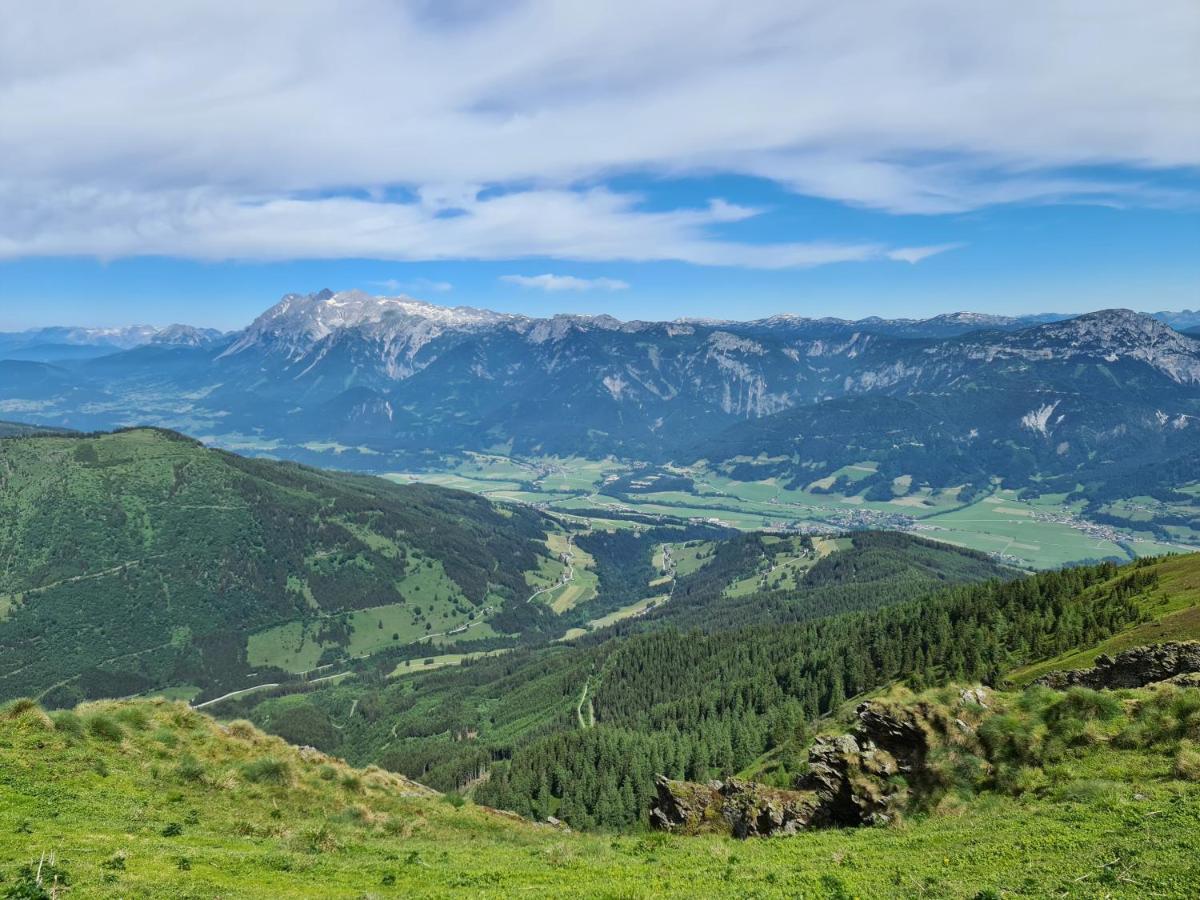 Appartement Bergtraeume Haus im Ennstal Dış mekan fotoğraf